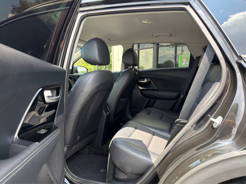 2017 Kia Niro EX