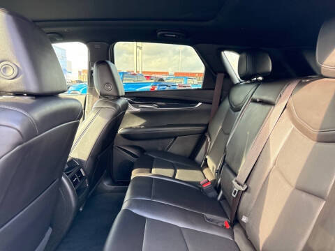 2023 Cadillac XT5 Premium Luxury