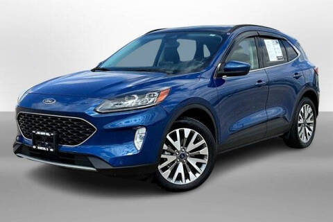 2022 Ford Escape Titanium