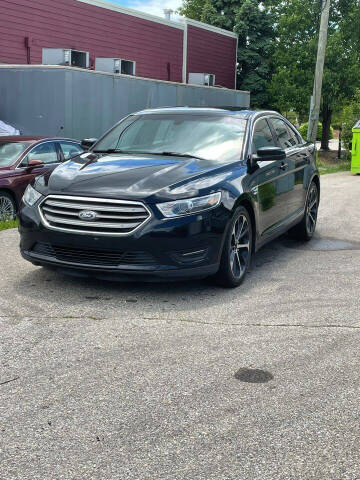 2016 Ford Taurus SEL