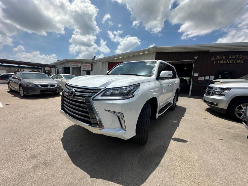2016 Lexus LX 570