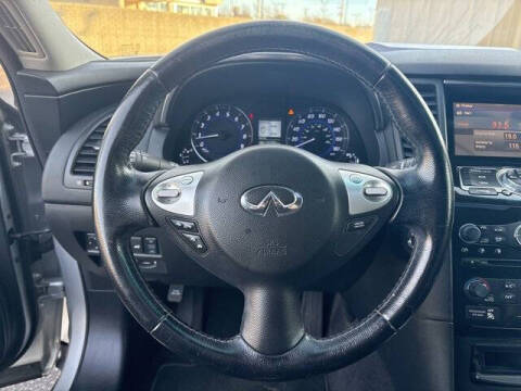 2015 Infiniti QX70