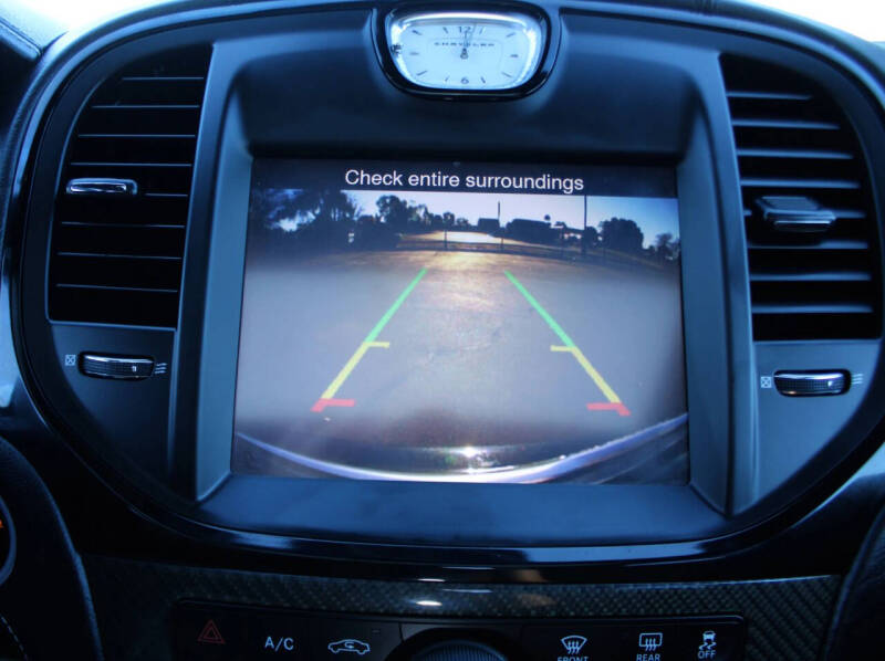 2014 Chrysler 300 SRT8