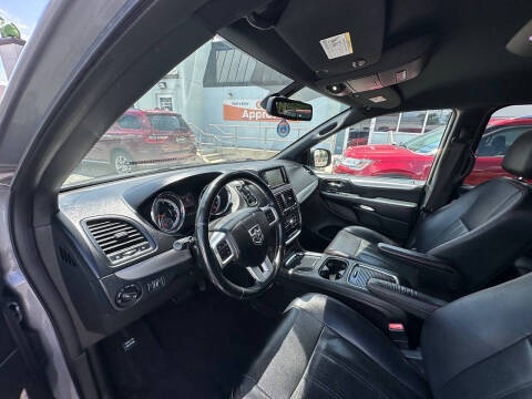 2019 Dodge Grand Caravan GT