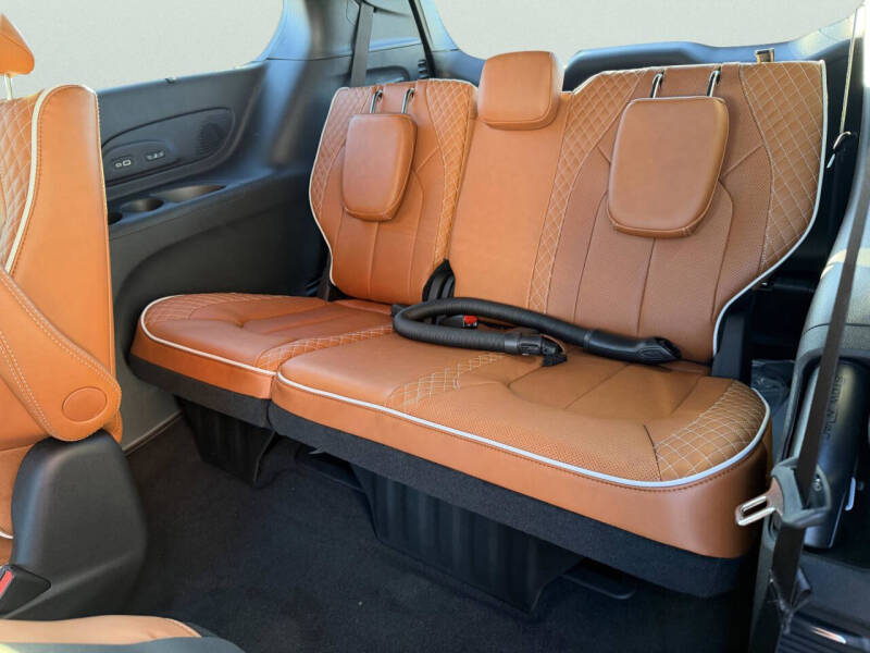 2026 Chrysler Pacifica Pinnacle