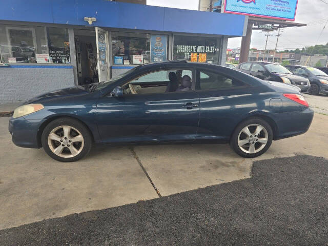 2004 Toyota Camry Solara for sale at QUEENSGATE AUTO SALES in York, PA