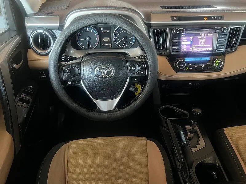 2017 Toyota RAV4 XLE