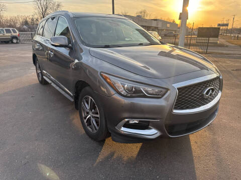 2019 Infiniti QX60 for sale at Summit Palace Auto in Waterford MI