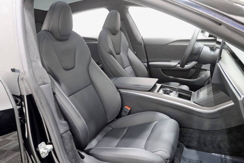 2023 Tesla Model S Plaid