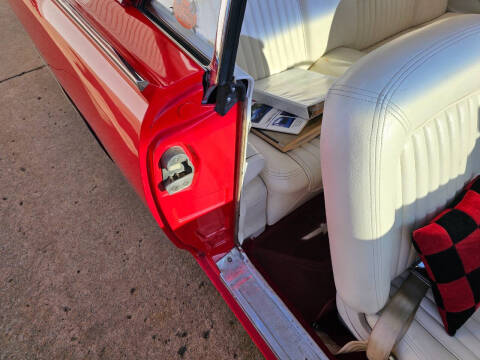 1961 Ford Thunderbird