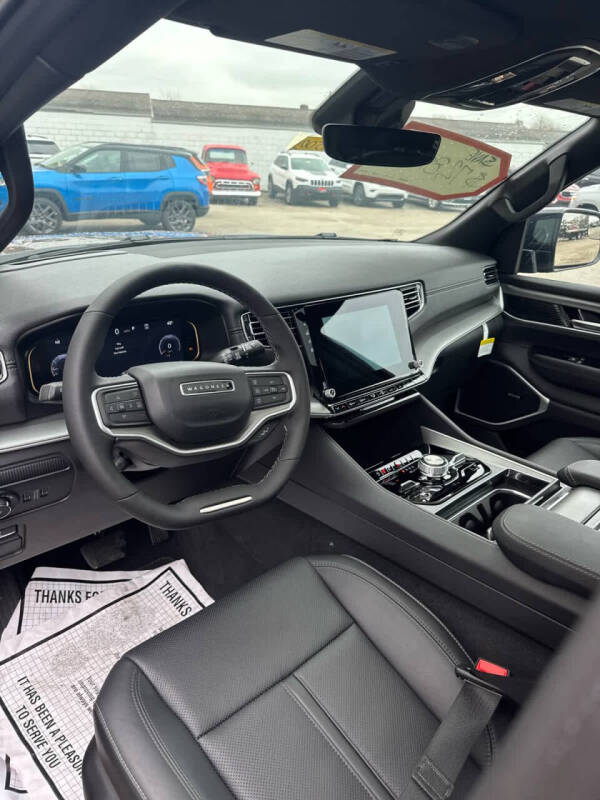 2025 Jeep Wagoneer Carbide