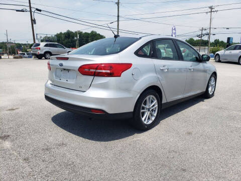 2017 Ford Focus SE