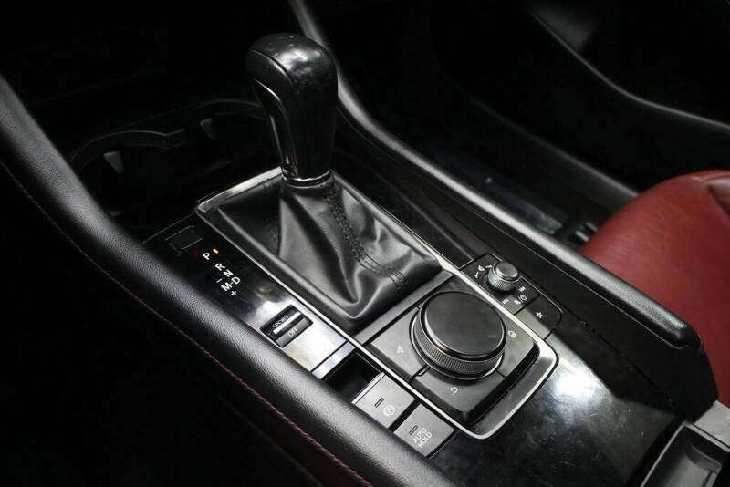 2023 Mazda Mazda3 Hatchback 2.5 S Carbon Edition