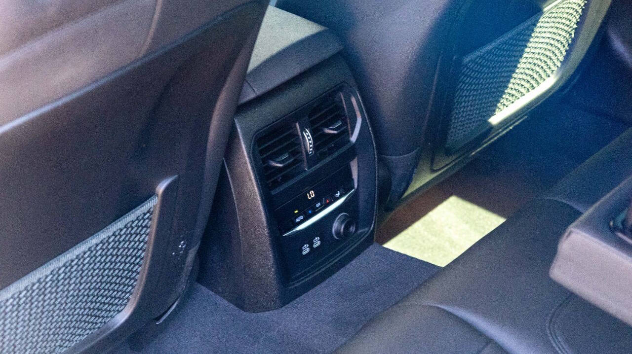 2020 Bmw 330i Sedan NA photo 23