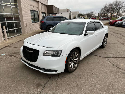 2016 Chrysler 300 for sale at Dean's Auto Sales in Flint MI
