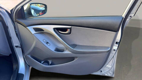 2012 Hyundai Elantra GLS