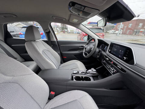 2022 Hyundai Sonata SE