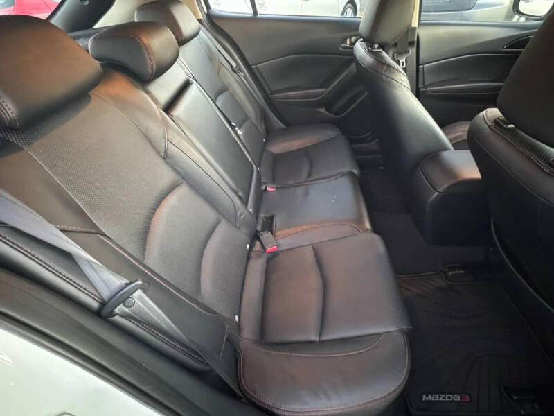 2014 Mazda MAZDA3 s Grand Touring