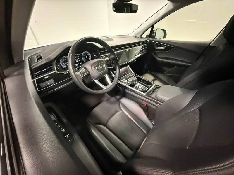 2023 Audi Q7 quattro Premium Plus 45 TFSI