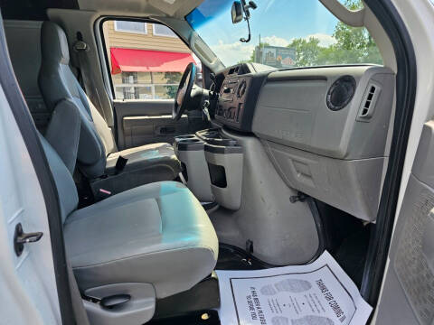 2011 Ford E-Series E-150