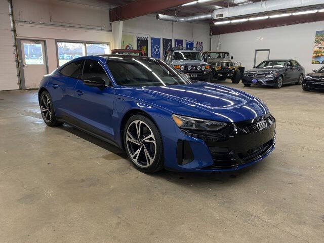 2022 Audi e-tron GT quattro Prestige