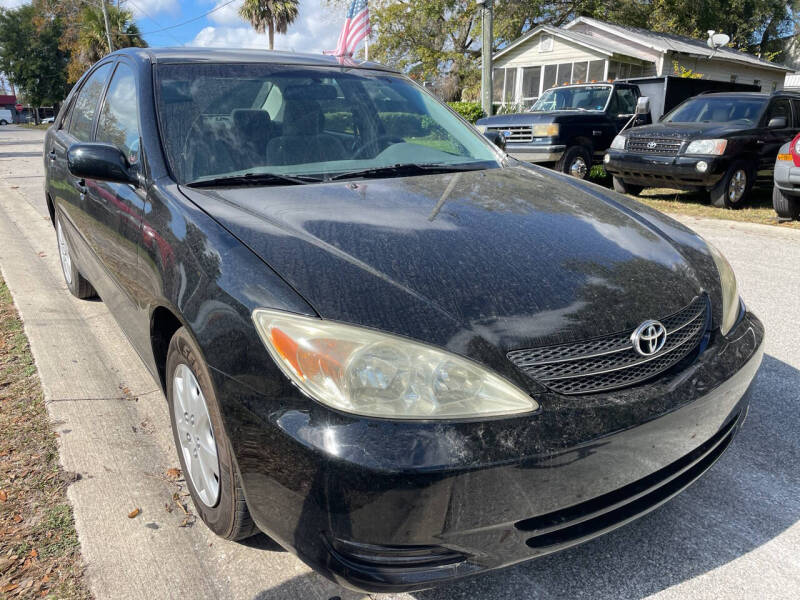 2002 Toyota Camry LE's photo