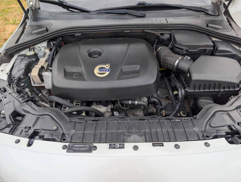 2015 Volvo S60 T6 Drive-E Platinum