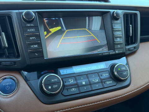 2018 Toyota RAV4 Hybrid Limited