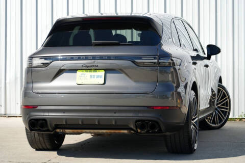 2023 Porsche Cayenne