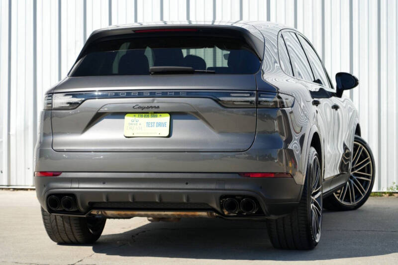 2023 Porsche Cayenne