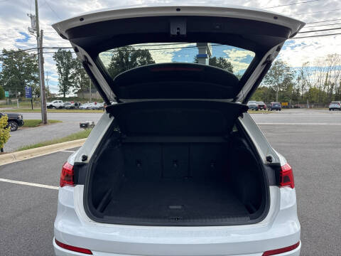 2019 Audi Q3 quattro Premium 45 TFSI