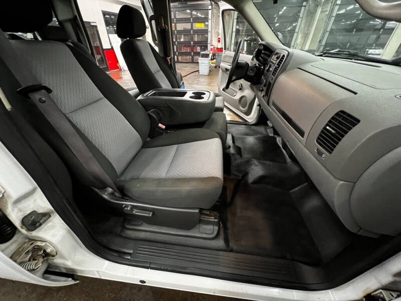 2009 GMC Sierra 3500HD Work Truck