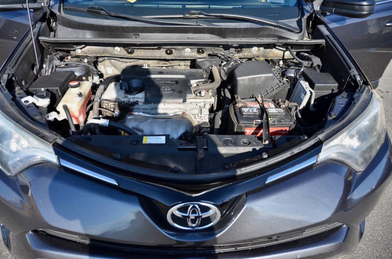 2016 Toyota RAV4 LE