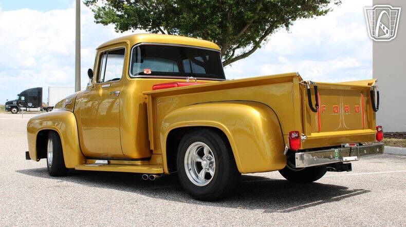 1956 Ford F-100