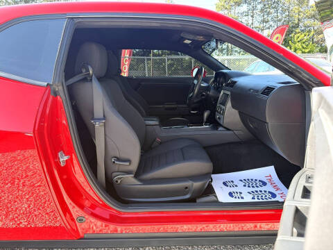 2010 Dodge Challenger SE