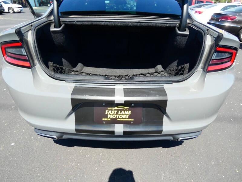 2017 Dodge Charger SXT