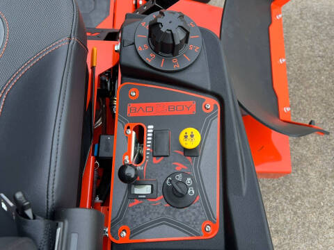 Bad Boy Maverick HD 60