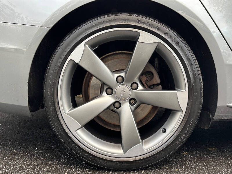 2016 Audi A4 2.0T quattro Premium Plus