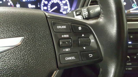 2016 Hyundai Genesis