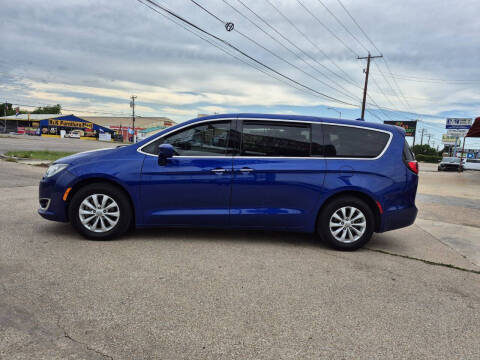 2019 Chrysler Pacifica Touring Plus