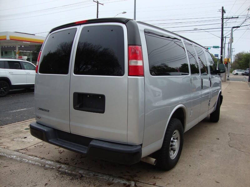 2017 Chevrolet Express LS 2500