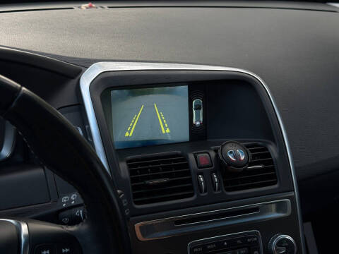 2015 Volvo XC60 T5 Drive-E Premier