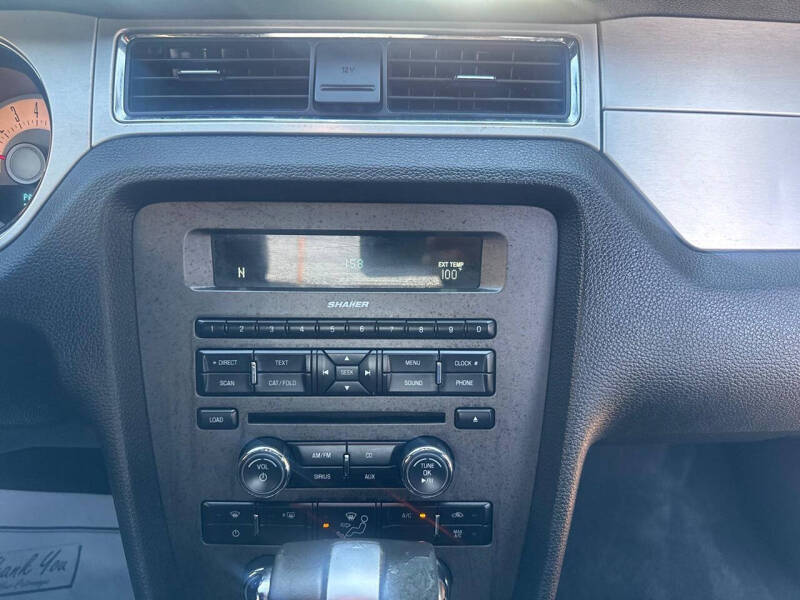 2012 Ford Mustang V6 Premium