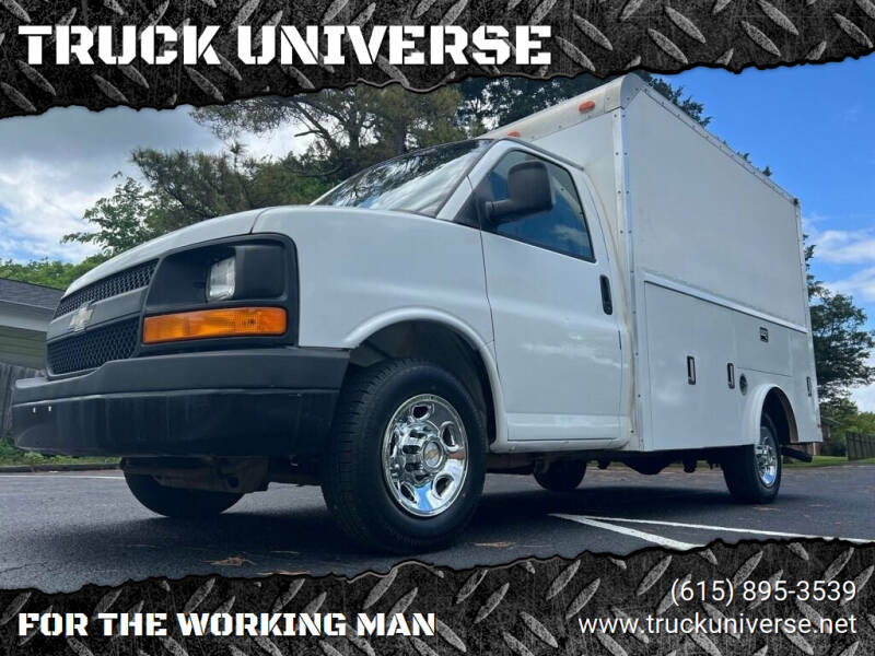 2004 Chevrolet Express for sale at TRUCK UNIVERSE in Murfreesboro TN