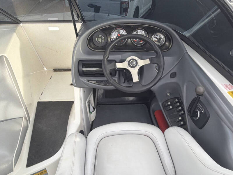 2003 Centurion Storm