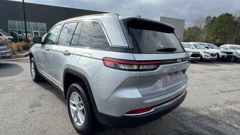 2024 Jeep Grand Cherokee Laredo X