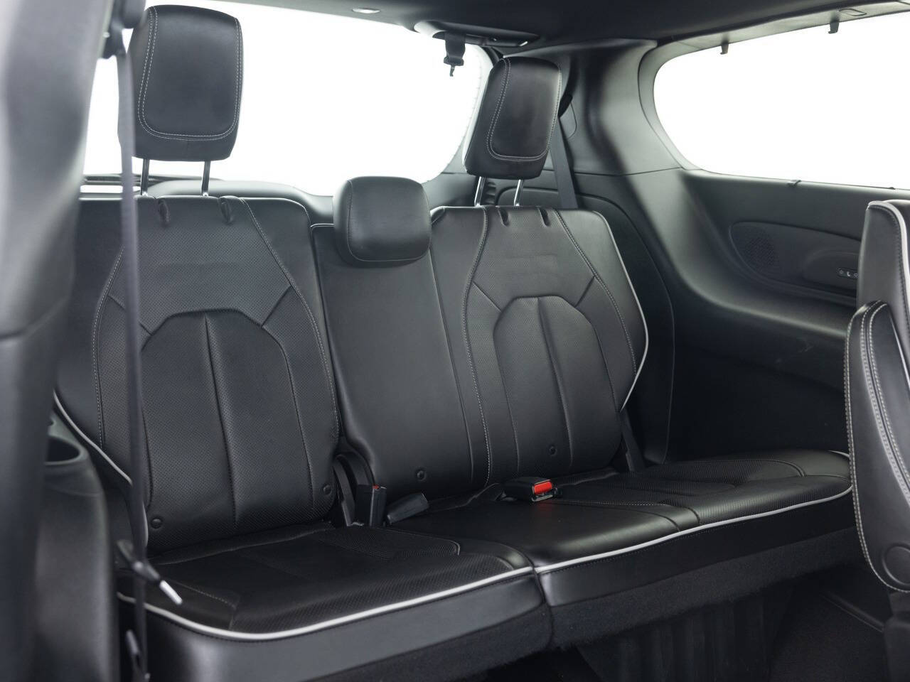 Used Car 2020 Chrysler Pacifica  Limited 4dr Mini Van For Sale Under $20,000 In Coal City, Illinois