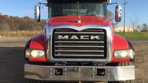 2013 Mack Granite