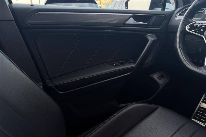 2022 Volkswagen Tiguan SE R-Line Black 4Motion