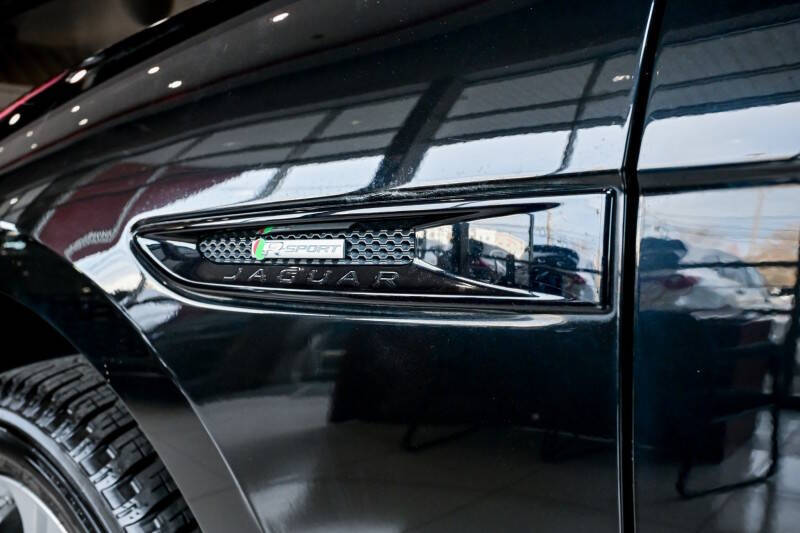 2019 Jaguar F-PACE 25t R-Sport